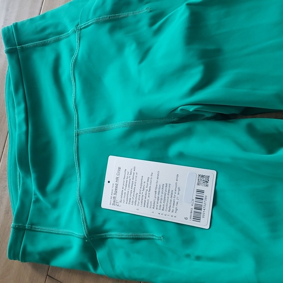 Lululemon Swift Speed HR Crop - Picture 3 of 4